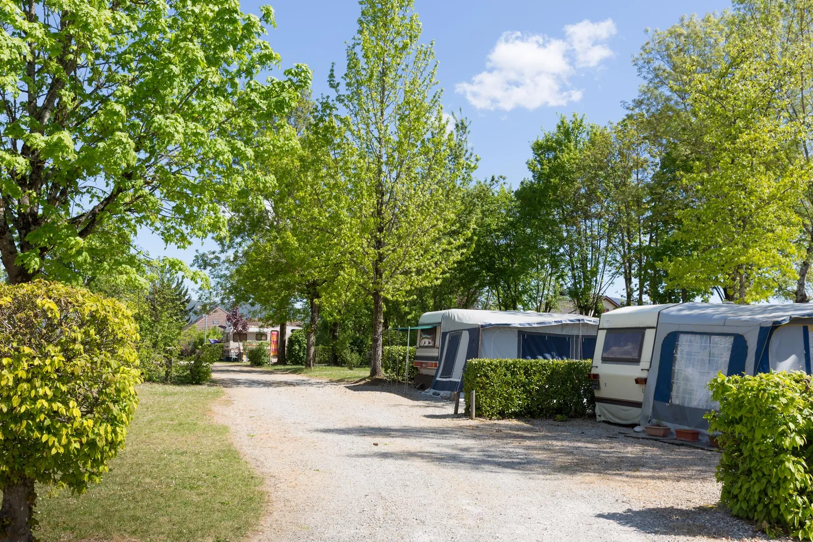 Via Rhôna EuroVelo 17 — camping vélo en Isère